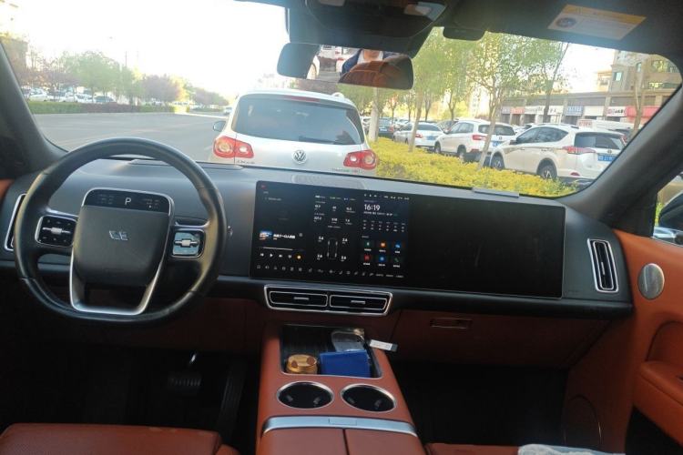 Used Li Auto L9 2022 Max model Center Console