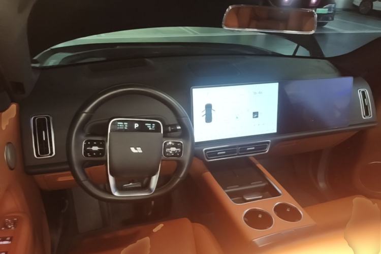 Used Li Auto L9 2022 Max model Center Console