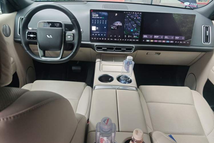 Used Li Auto L9 2022 Max model Center Console