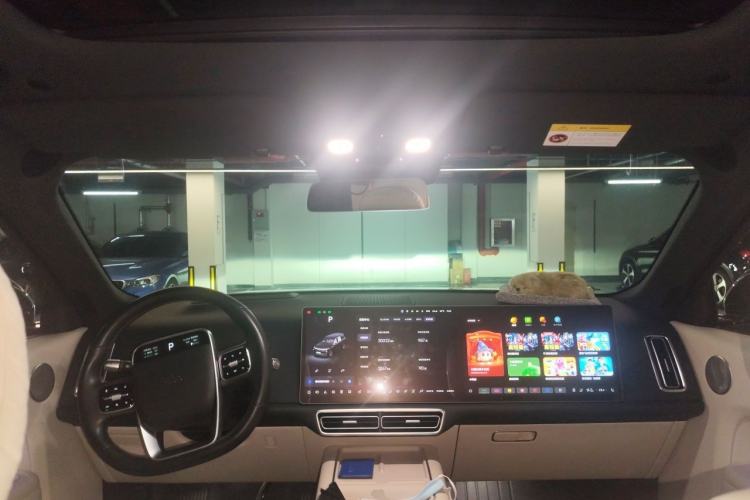 Used Li Auto L9 2022 Max model Center Console