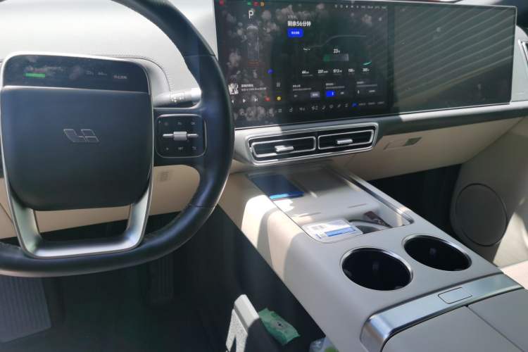 Used Li Auto L9 2022 Max model Center Console