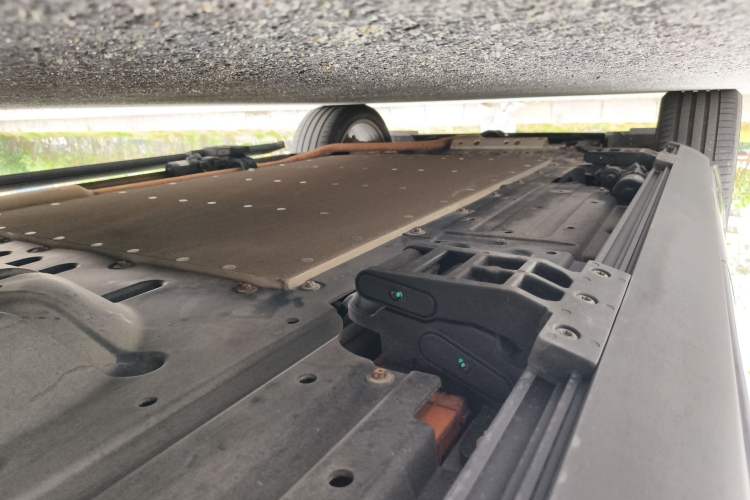 Used Li Auto L9 2022 Max model Chassis Rear Left