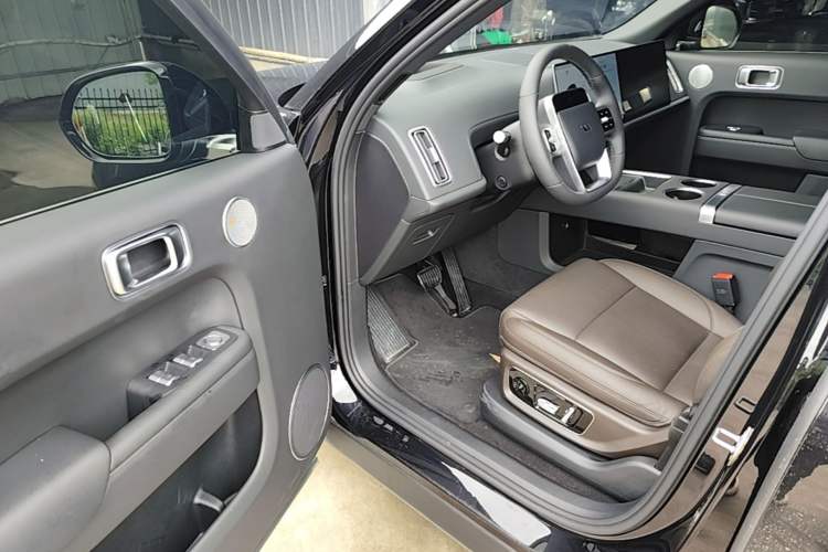 Used Li Auto L9 2022 Max model Driver Seat