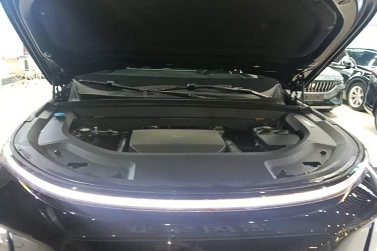 Used Li Auto L9 2022 Max model Engine Bay