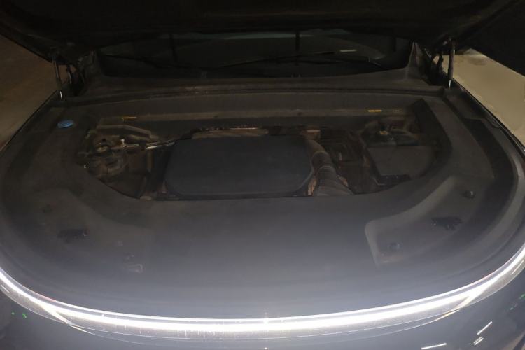 Used Li Auto L9 2022 Max model Engine Bay
