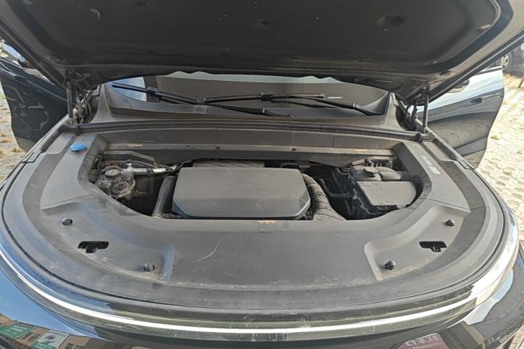 Used Li Auto L9 2022 Max model Engine Bay