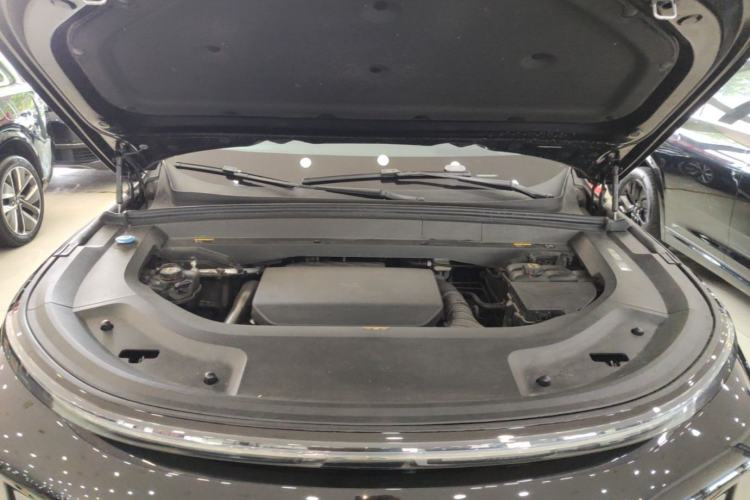 Used Li Auto L9 2022 Max model Engine Bay