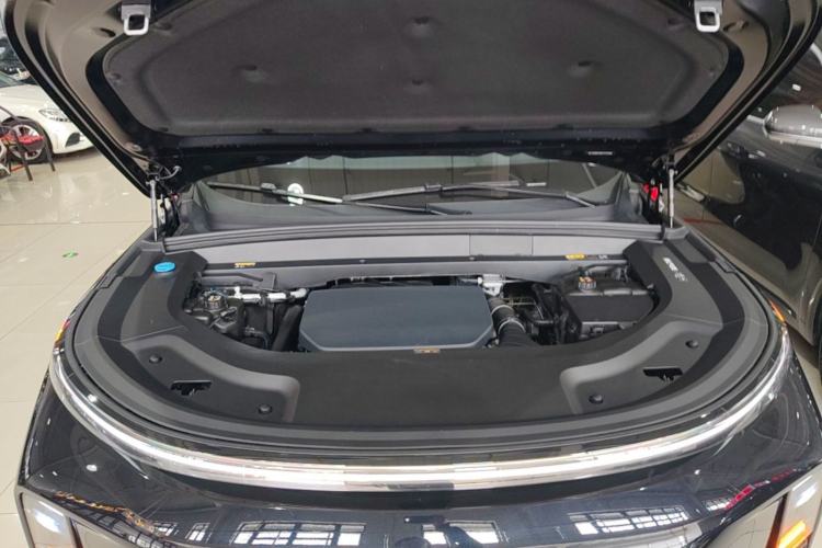 Used Li Auto L9 2022 Max model Engine Bay