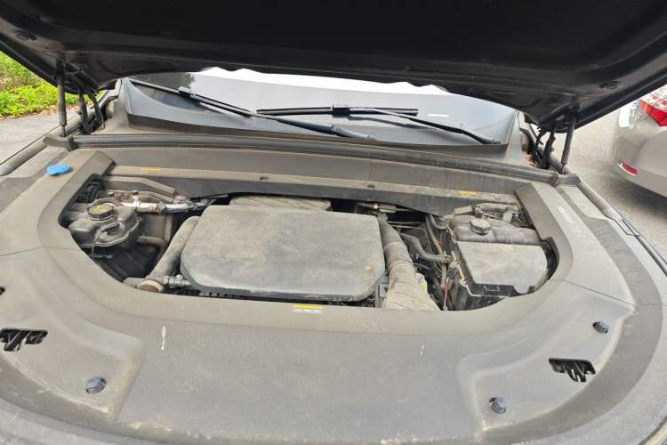 Used Li Auto L9 2022 Max model Engine Bay