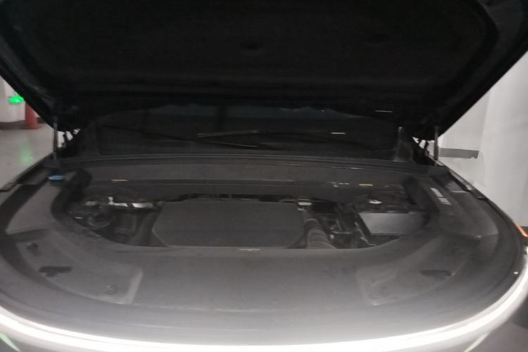 Used Li Auto L9 2022 Max model Engine Bay