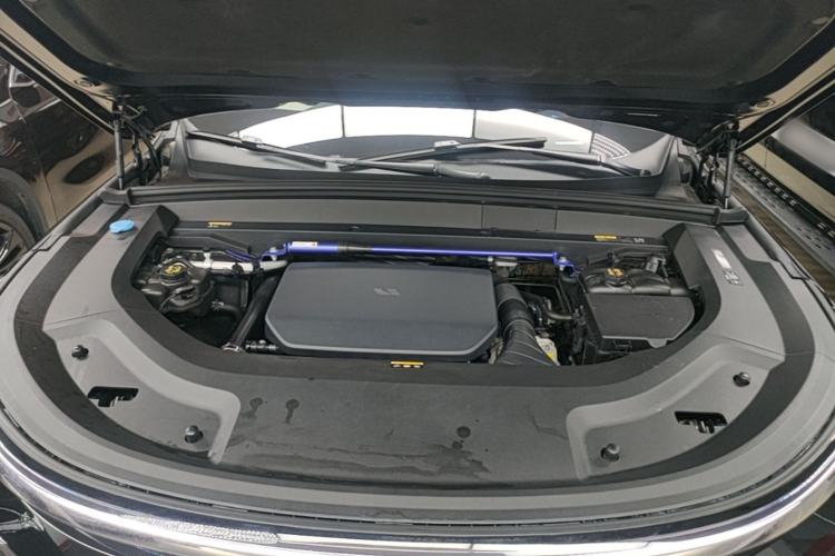 Used Li Auto L9 2022 Max model Engine Bay
