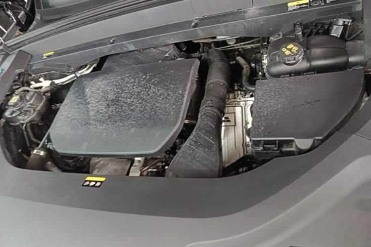 Used Li Auto L9 2022 Max model Engine Bay