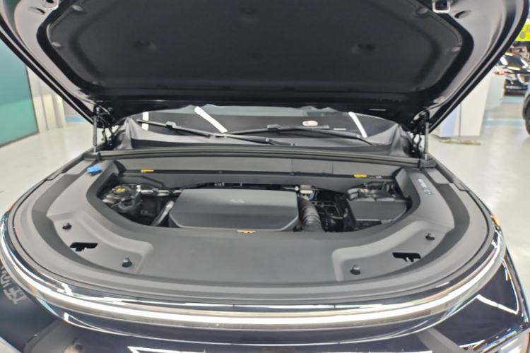 Used Li Auto L9 2022 Max model Engine Bay