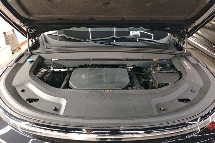 Used Li Auto L9 2022 Max model Engine Bay