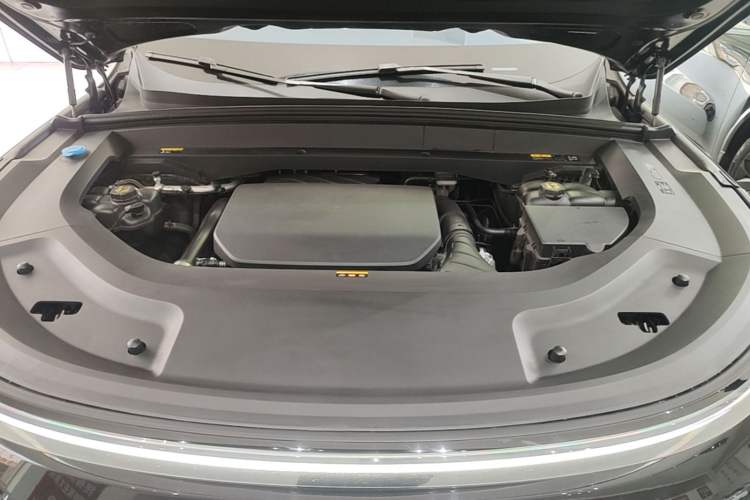 Used Li Auto L9 2022 Max model Engine Bay