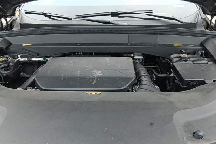 Used Li Auto L9 2022 Max model Engine Bay