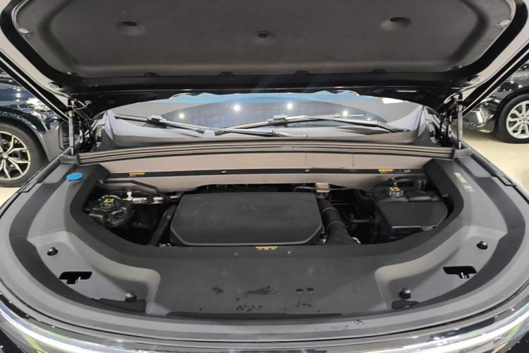 Used Li Auto L9 2022 Max model Engine Bay
