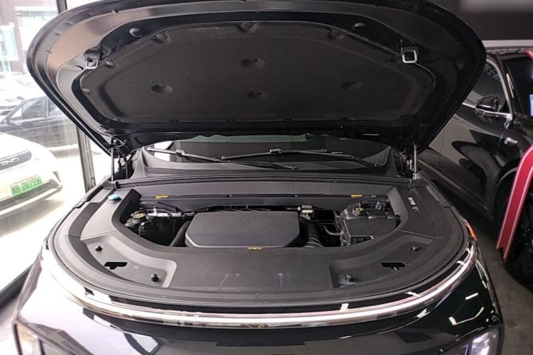 Used Li Auto L9 2022 Max model Engine Bay
