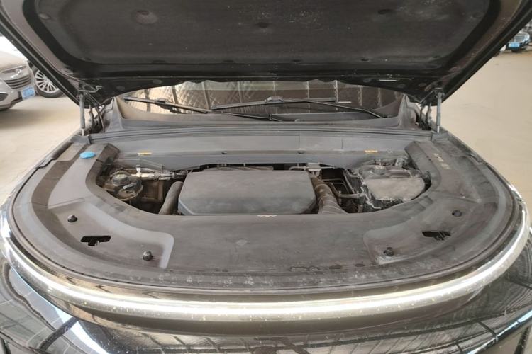 Used Li Auto L9 2022 Max model Engine Bay