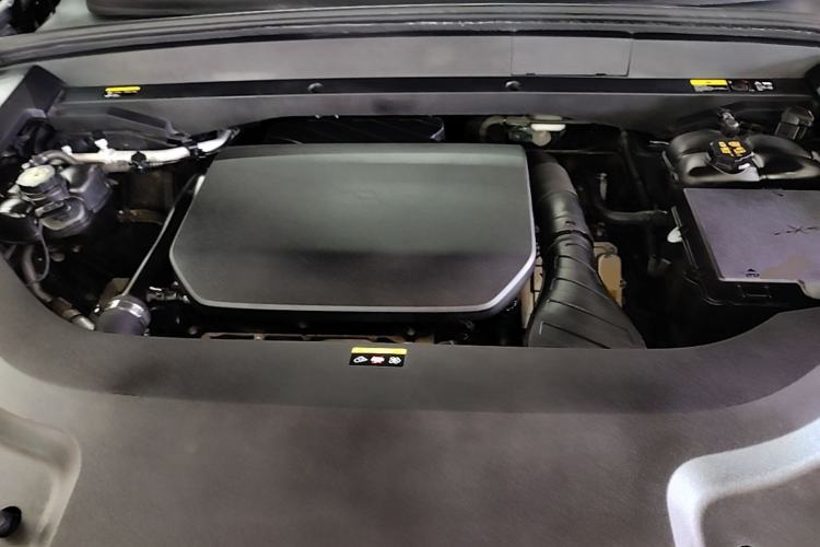 Used Li Auto L9 2022 Max model Engine Bay