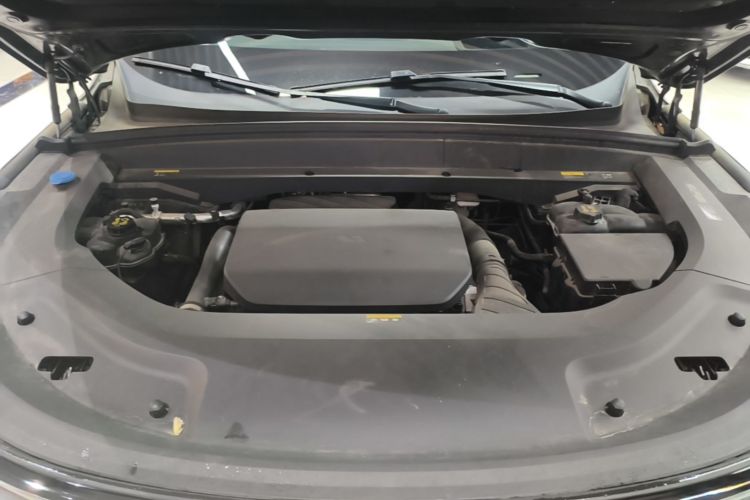 Used Li Auto L9 2022 Max model Engine Bay
