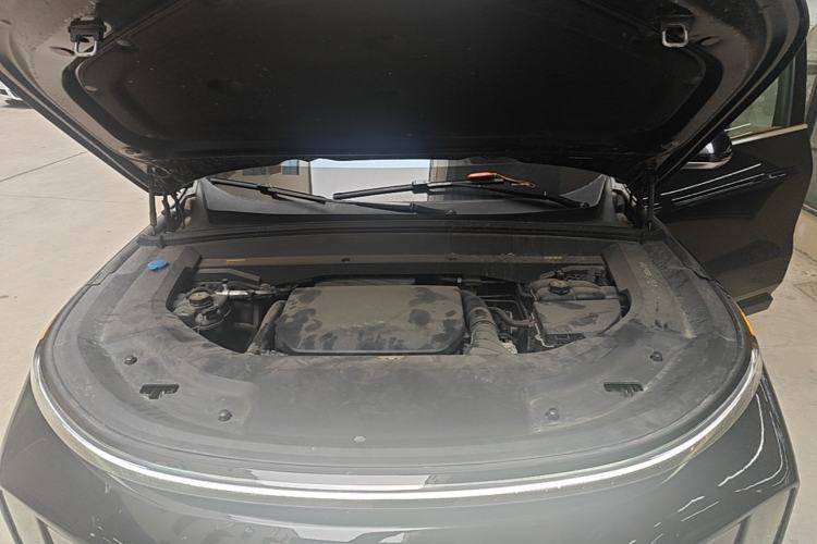 Used Li Auto L9 2022 Max model Engine Bay