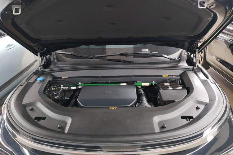 Used Li Auto L9 2022 Max model Engine Bay