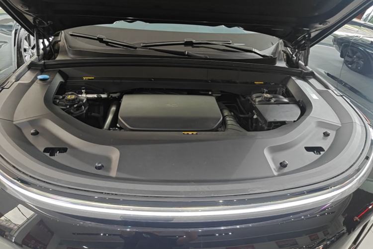 Used Li Auto L9 2022 Max model Engine Bay