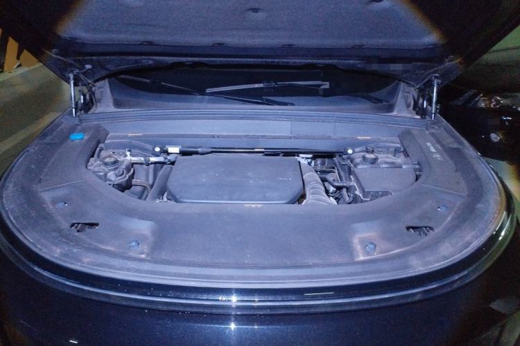 Used Li Auto L9 2022 Max model Engine Bay