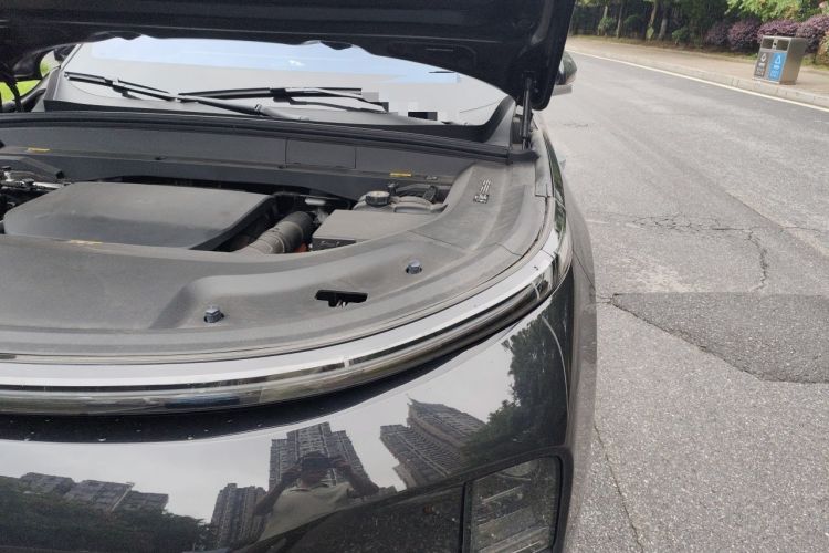 Used Li Auto L9 2022 Max model Engine Bay Left