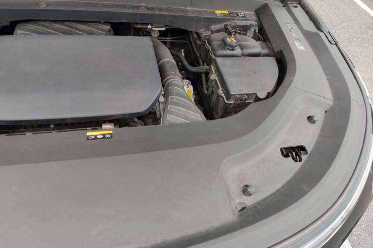 Used Li Auto L9 2022 Max model Engine Bay Left