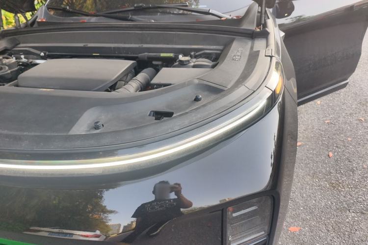 Used Li Auto L9 2022 Max model Engine Bay Left