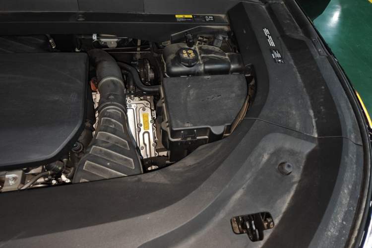 Used Li Auto L9 2022 Max model Engine Bay Left