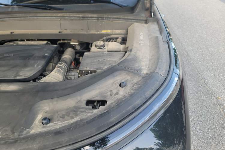 Used Li Auto L9 2022 Max model Engine Bay Left