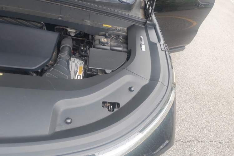 Used Li Auto L9 2022 Max model Engine Bay Left