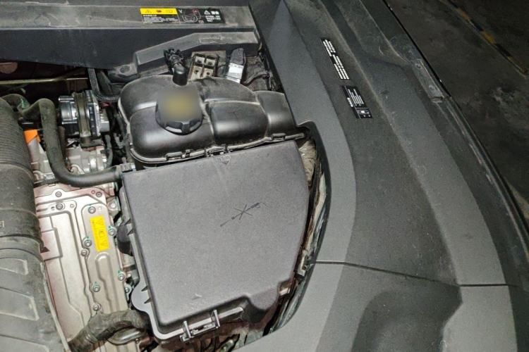 Used Li Auto L9 2022 Max model Engine Bay Left