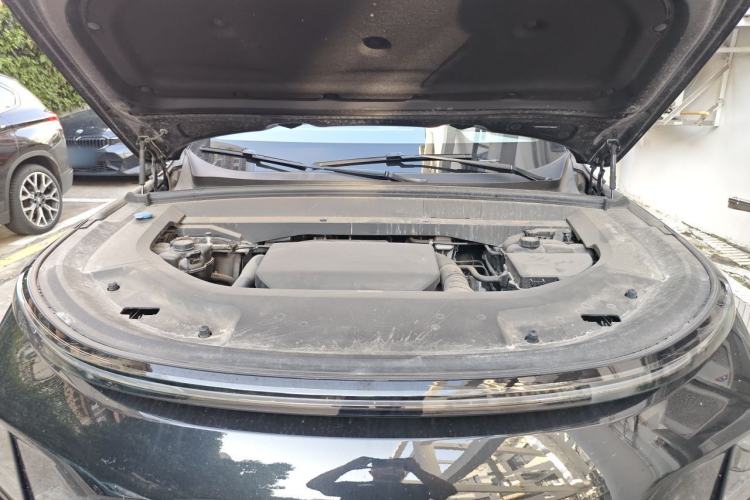 Used Li Auto L9 2022 Max model Engine Bay