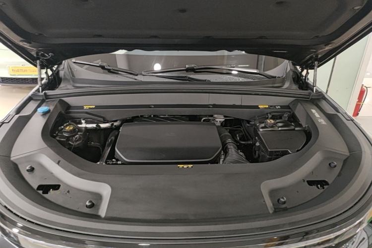 Used Li Auto L9 2022 Max model Engine Bay
