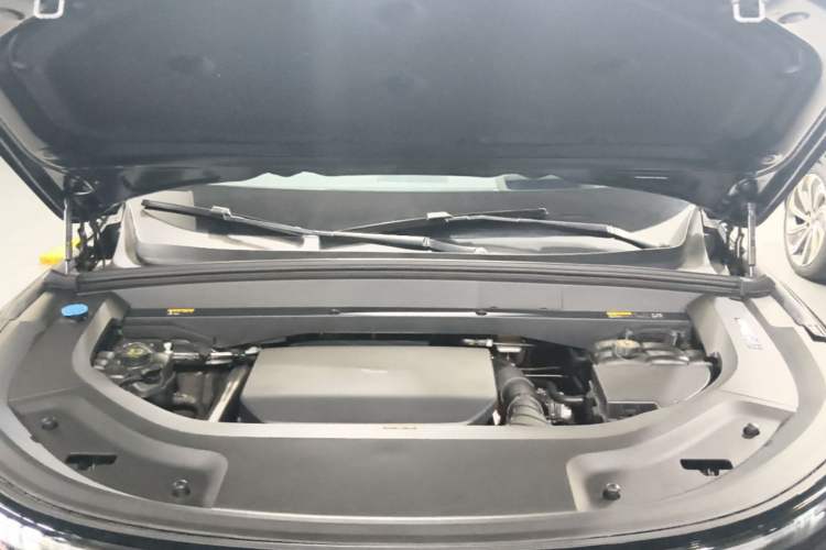 Used Li Auto L9 2022 Max model Engine Bay