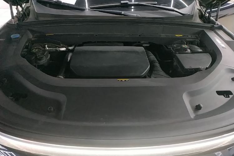 Used Li Auto L9 2022 Max model Engine Bay