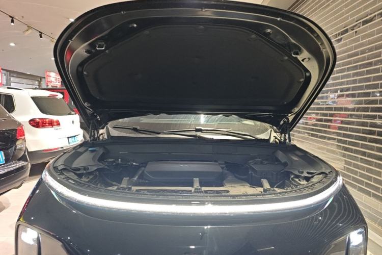Used Li Auto L9 2022 Max model Engine Bay