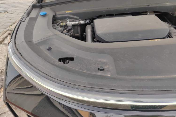 Used Li Auto L9 2022 Max model Engine Bay Right