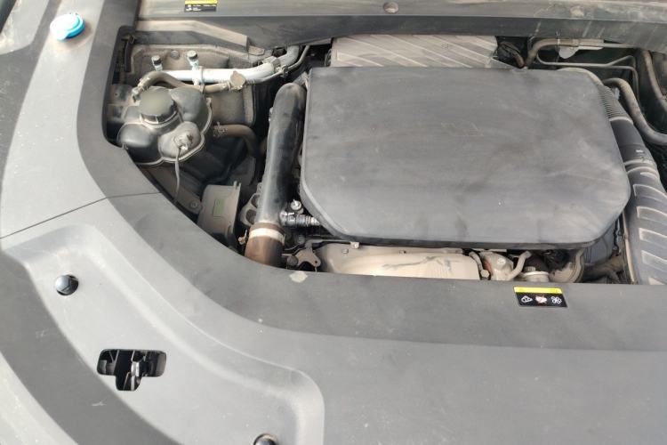 Used Li Auto L9 2022 Max model Engine Bay Right