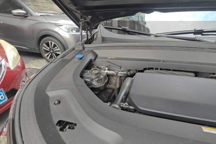 Used Li Auto L9 2022 Max model Engine Bay Right