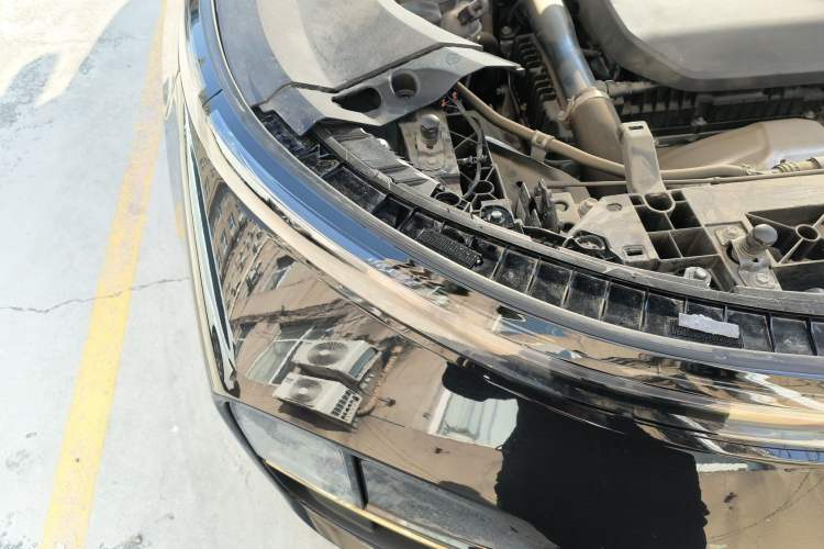 Used Li Auto L9 2022 Max model Engine Bay Right