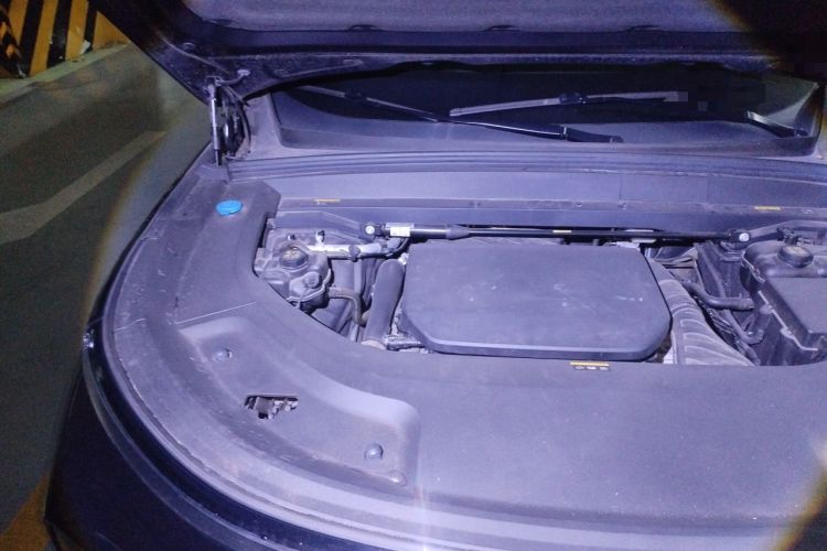 Used Li Auto L9 2022 Max model Engine Bay Right