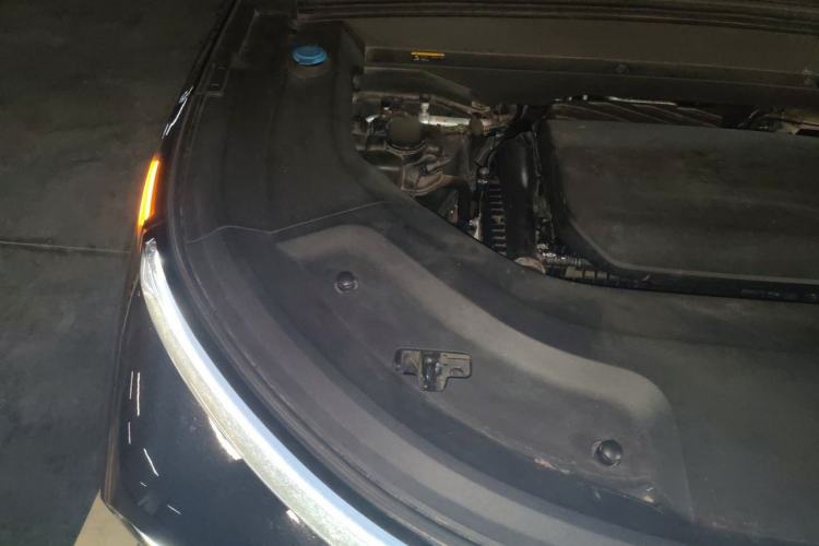 Used Li Auto L9 2022 Max model Engine Bay Right