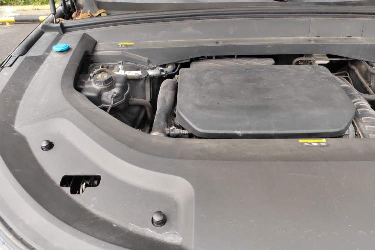 Used Li Auto L9 2022 Max model Engine Bay Right