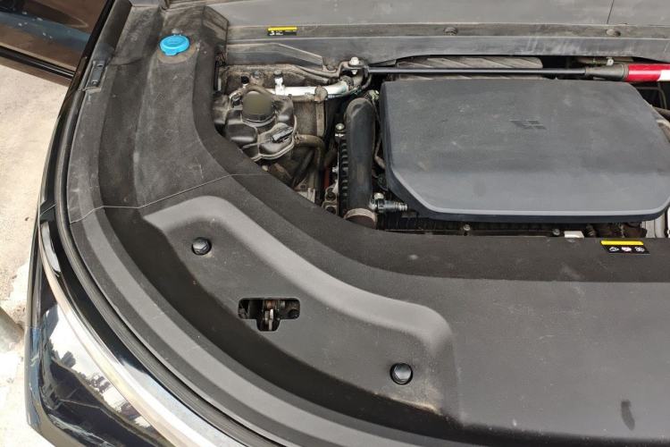 Used Li Auto L9 2022 Max model Engine Bay Right