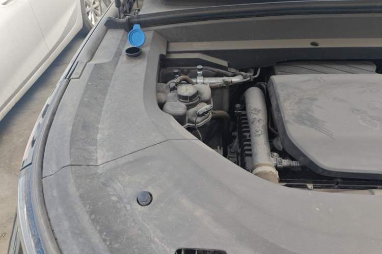 Used Li Auto L9 2022 Max model Engine Bay Right